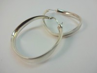 Серьги серебряные витые круглые