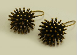 Серьги из латуни с окисью